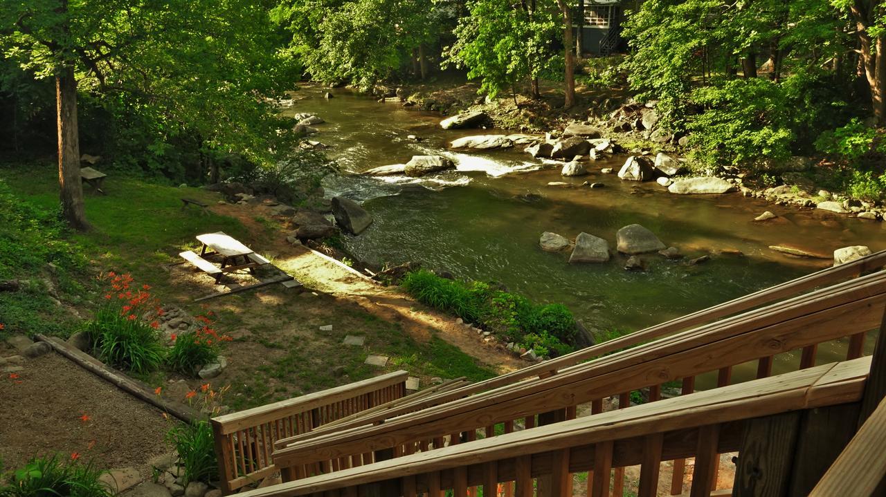 Riverside Lodge At Chimney Rock Buitenkant foto
