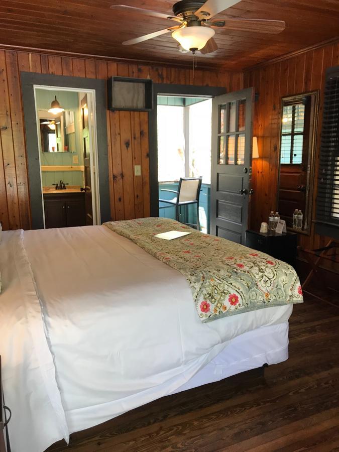 Riverside Lodge At Chimney Rock Buitenkant foto