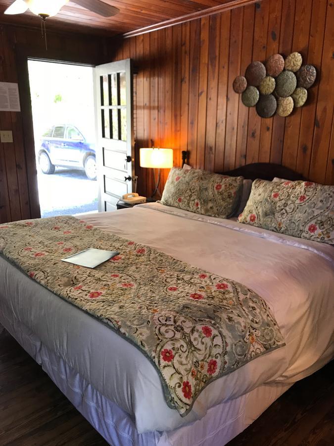 Riverside Lodge At Chimney Rock Buitenkant foto