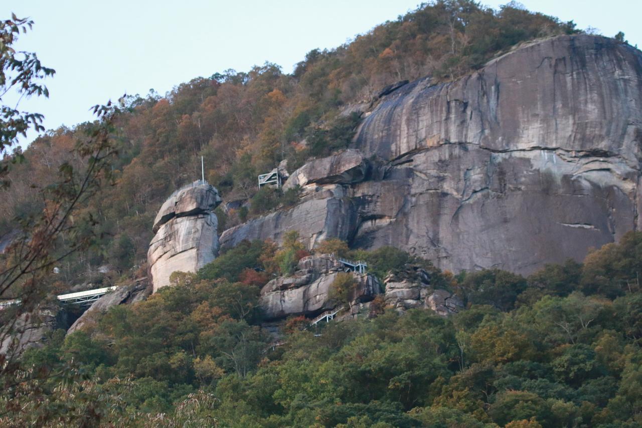 Riverside Lodge At Chimney Rock Buitenkant foto