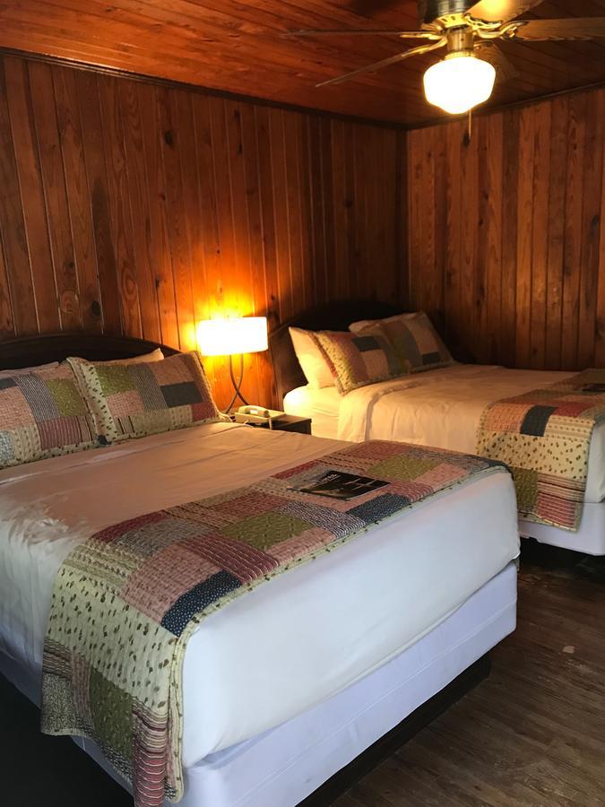 Riverside Lodge At Chimney Rock Buitenkant foto